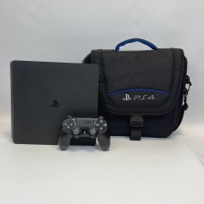 Набір ігрова консоль SONY PlayStation 4 Slim 1 ТБ + сумка для перенесення консолі 